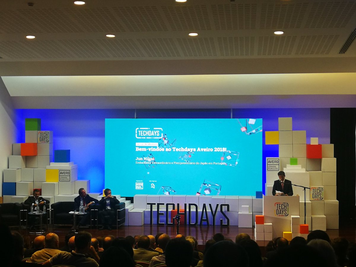 ideva_agencia's tweet photo. #innolid visita los #techdaysAveiro y participa en el Foro de Emprendimiento de #redcencyl. #SmartCities #gaming #ArtificialIntelligence https://t.co/RQb36aynKs