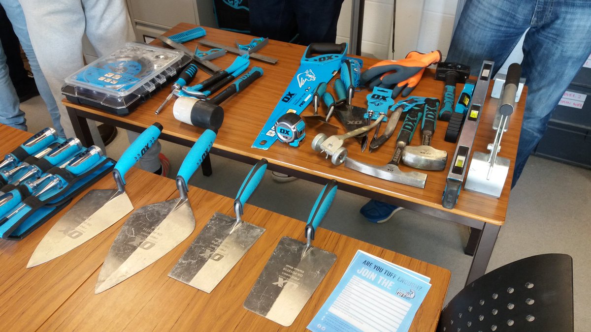 nncconstruction's tweet image. Many thanks to Donny Patmore for a very interesting demonstration of @OXtoolsUK to our @nncconstruction @NNC_Worksop Construction learners. Donny is also going to see our learners @RotherhamColl this afternoon and @DVCollege tomorrow. #LearningAtItsBest part of Construction Week