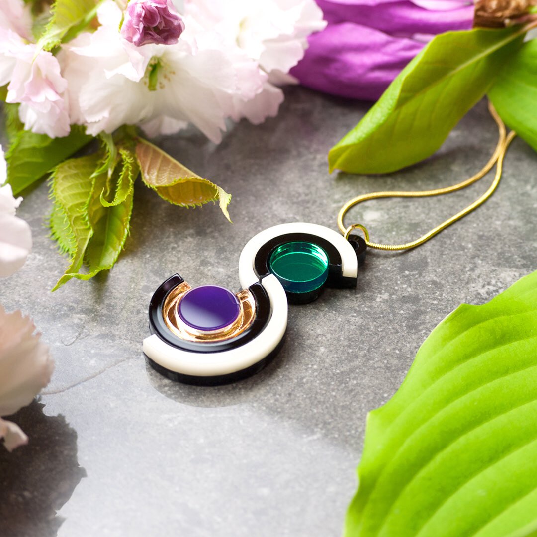 MYSTICFORMS's tweet image. FORM037 necklace is inspired by the circular mirror used in Shinto ritual as part of #Japancollection. But some influence from #Bauhaus can be seen in it too. The source of our inspiration is various and not restricted to one fixed theme, and it's often even unconscious✨