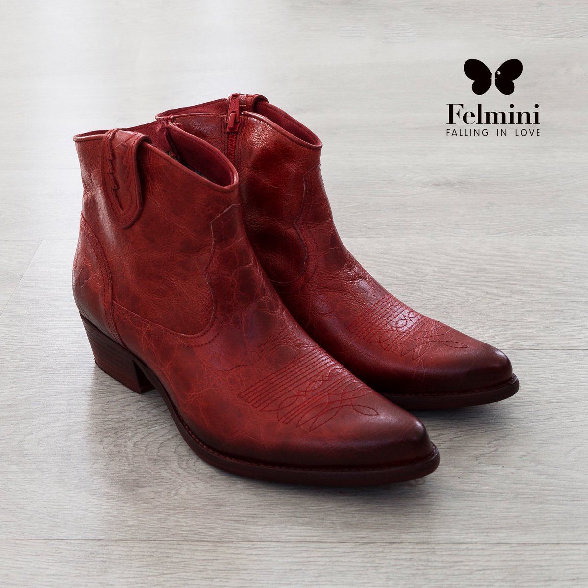 Felminishop's tweet photo. Crazy gorgeous red cowboy boots!! 😍💥
Check these out at the Online Shop 📲
https://t.co/LEkYqRTQZh

#felmini #felminishoes #WestB504 https://t.co/OOq6O0fy0b