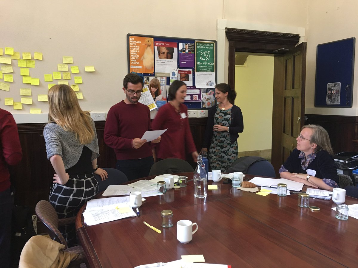 The conversation is flowing at #bristoluniversity today. Discussing #therighttofood with a diverse group of academics and non-academics
#rtfuk #sustain #policybristol #foodpolicy #buildingthemovement #rtfcampaign #holisticfoodsystem