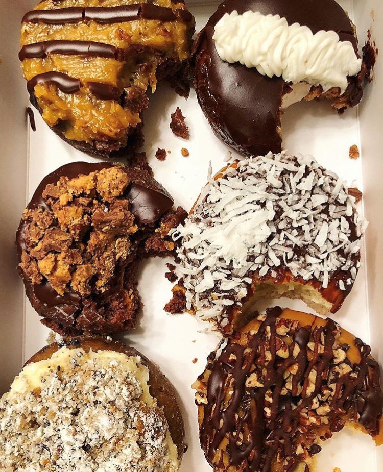 Glaze Donuts tweet media