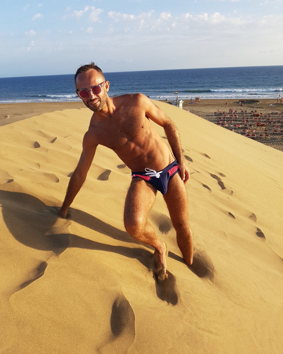 VadimRomanovXXX / GC Maspalomas 1-22 April (@vadimromanovxxx) on Twitter photo 