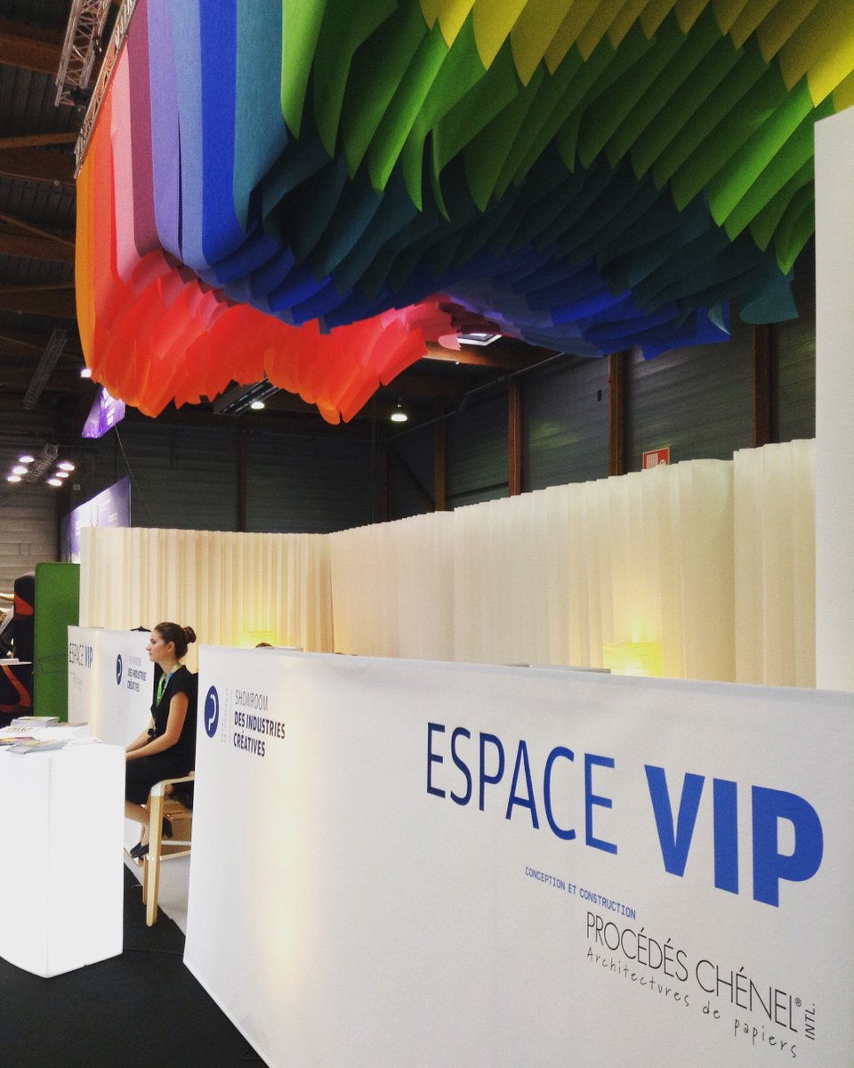 ShowroomIC's tweet image. Bravo à @ProcedesChenel pour la réalisation de l&apos;espace VIP du salon 👏
#PrintinProgress #Showroom #Salon #Paris #Retail #Communication #Packaging #Decoration #Deco #Digital #Print