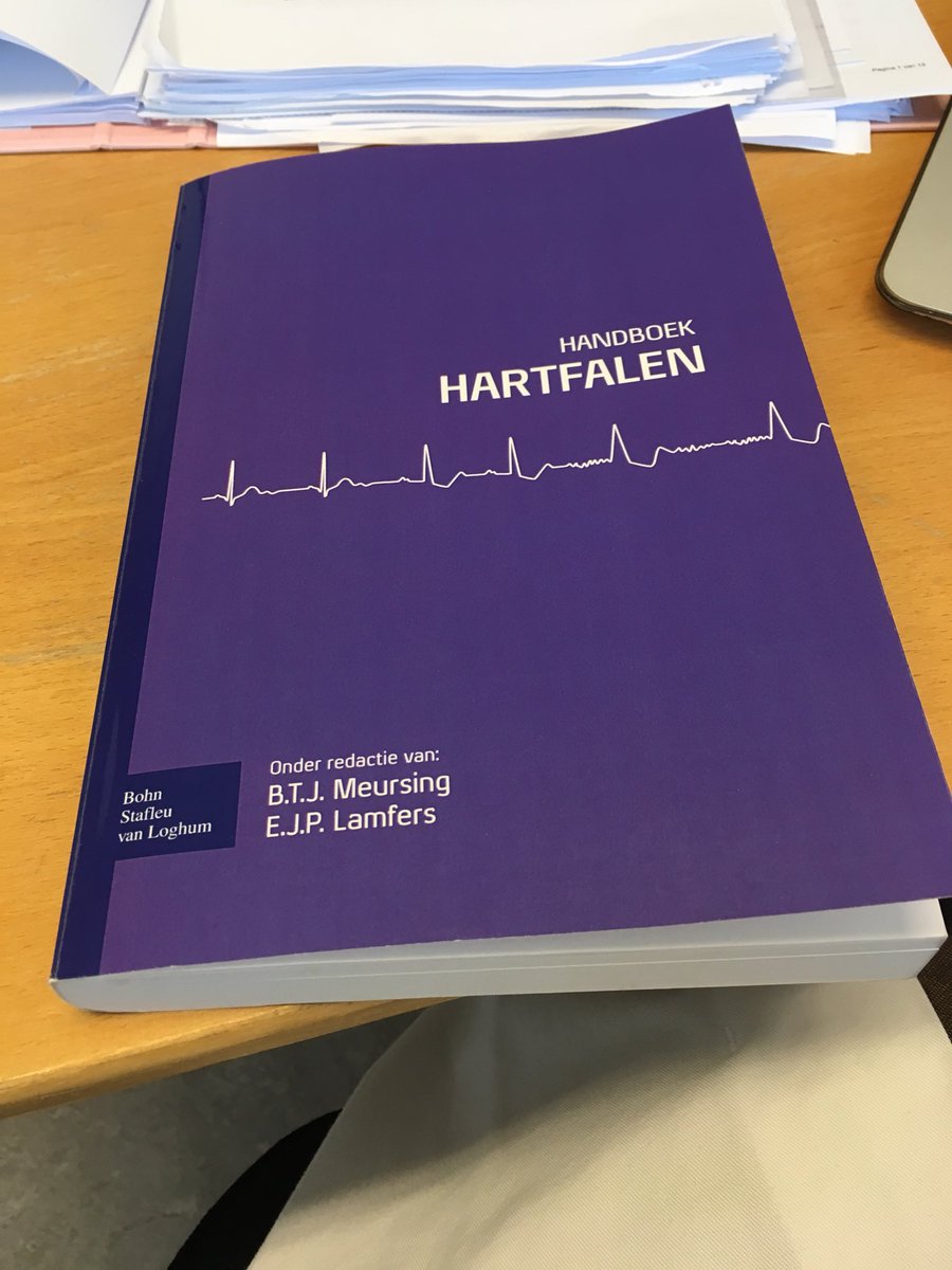 M1ckey_Green's tweet photo. Bijzonder dat er in zo’n dik handboek hartfalen NIKS staat over palliatieve zorg en levenseinde. #palliatievezorg https://t.co/O3wlOcjmgo