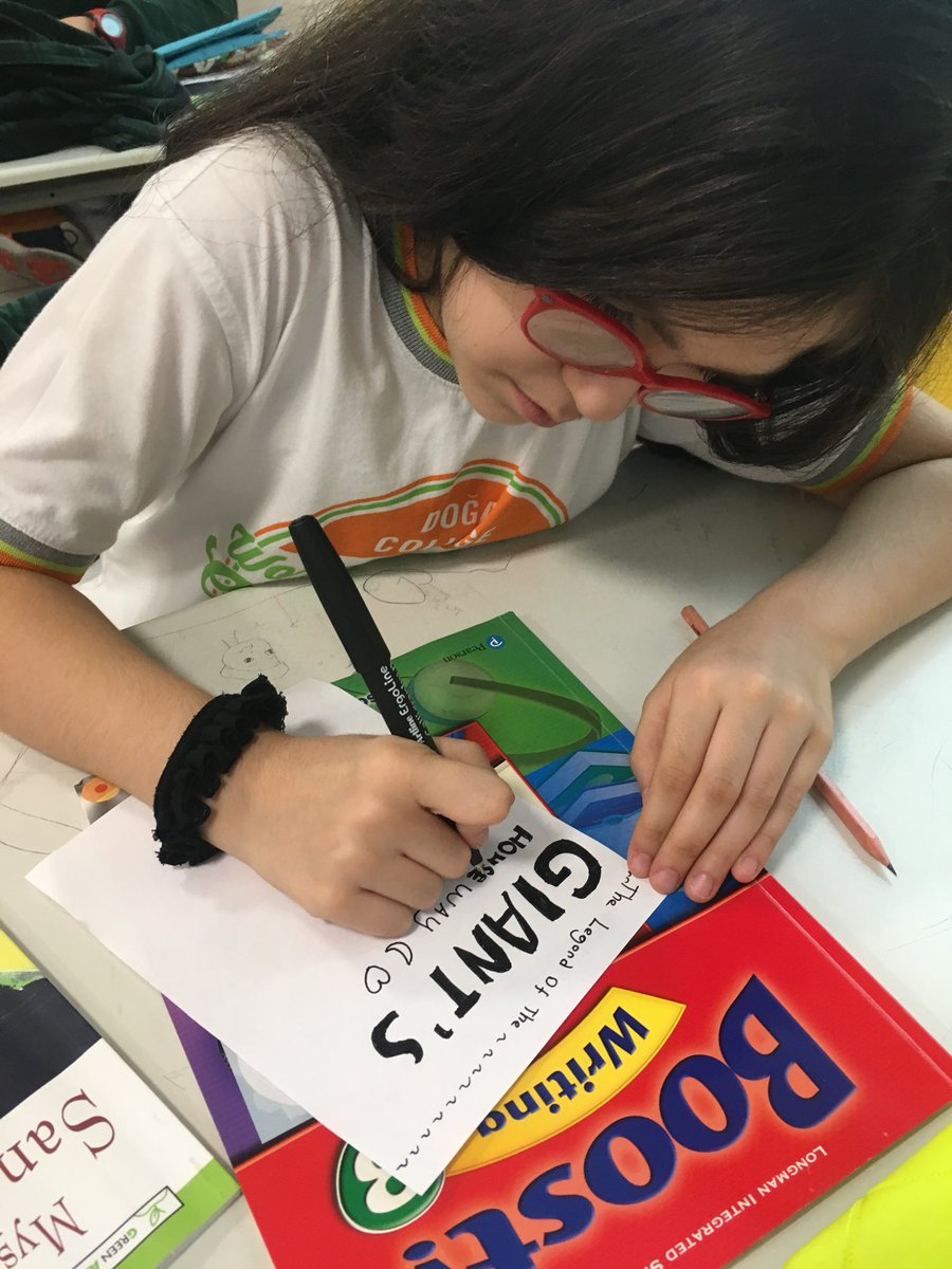 tugcercetin's tweet image. The Legend of the Giant’s Causeway🤗 First we read the story and then designed alternative covers for the story🎉 creativity is the key💕 #razplus #learnenglishwithdogaschools @tbmumcu @akadiroz41 @RaufAkan @AliRizaLule @GPiranoglu @DogaBasiskele