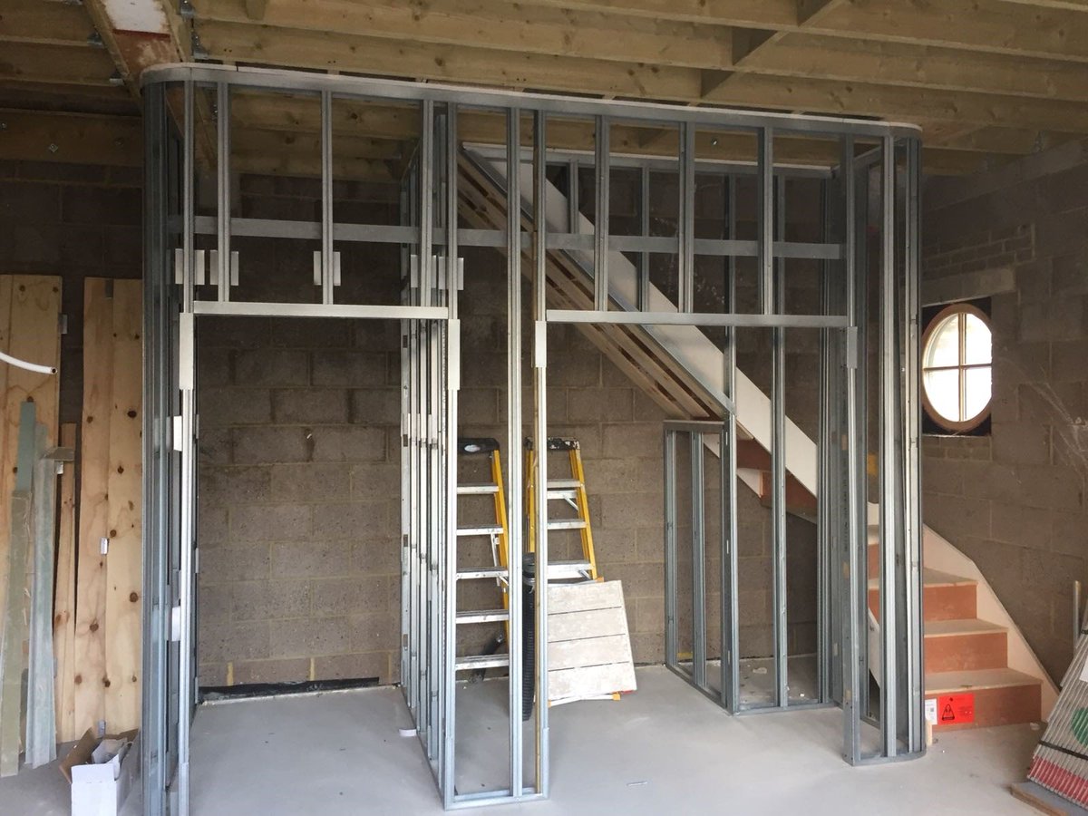 WKHdevelopments's tweet photo. Great work from the @WKHdevelopments team!! 🏠🏚️🏡
#drylining #construction #London #ukcw18 #londonbuild 

01992 536234
https://t.co/X9NuSVA26y https://t.co/HeZeOjI3Dl