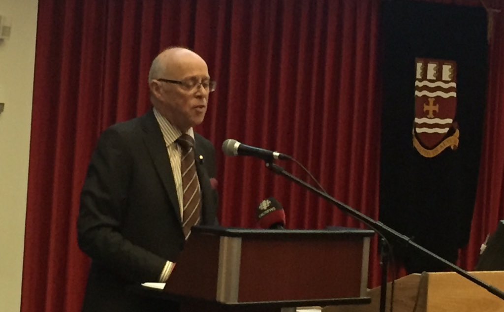 QualityofCareNL's tweet photo. Minister @Johnrockdoc discussing the strides made by @HCS_GovNL in addressing provincial priorities for healthcare at @MUNMed #SHARE18 https://t.co/qDdrIqc2Sx