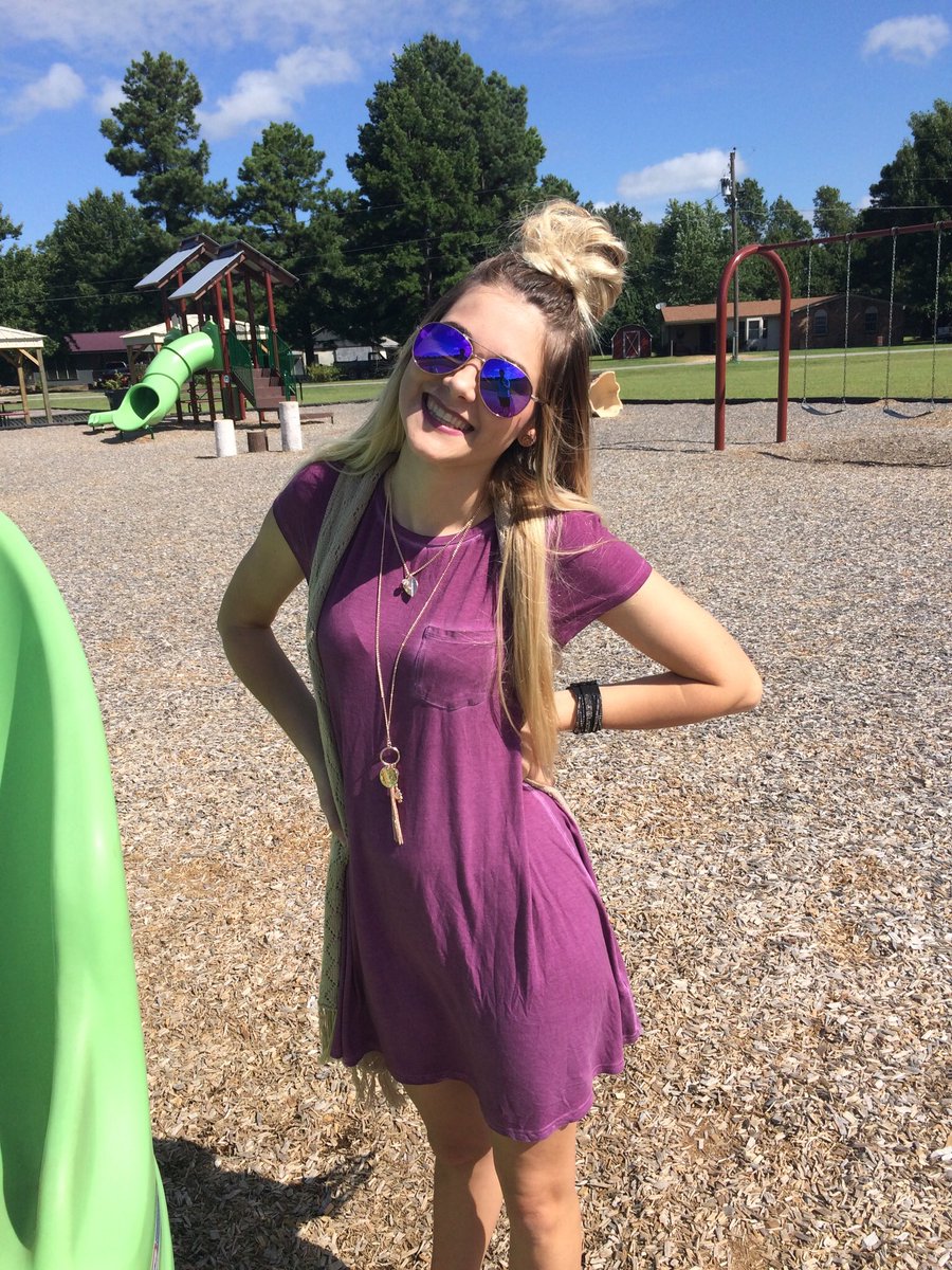 Sims_Mom's tweet photo. Park time https://t.co/6Kf60X5LLV