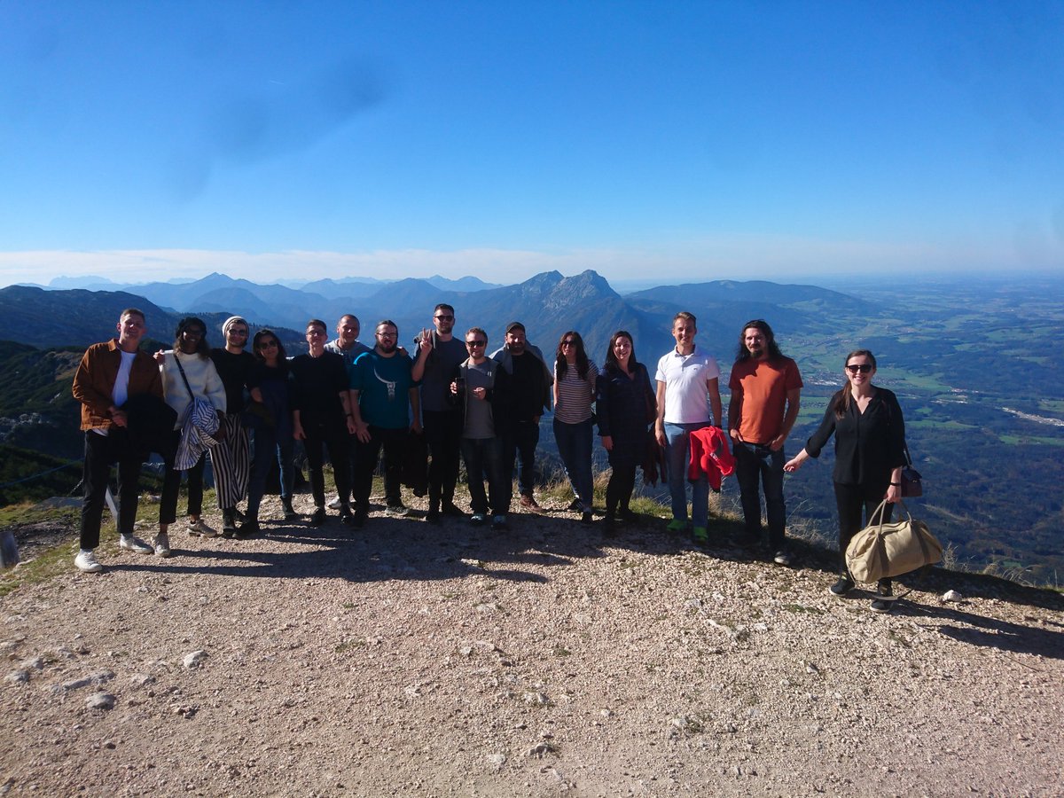 EuroboozerMart's tweet photo. Showing @DraftHouseUK where the water for their lovely @Stieglbrauerei comes from!
Incredible place #UntersBerg #beer #BetterBeer #AlpineSpringWater #Alps https://t.co/vMbEZWh8XZ