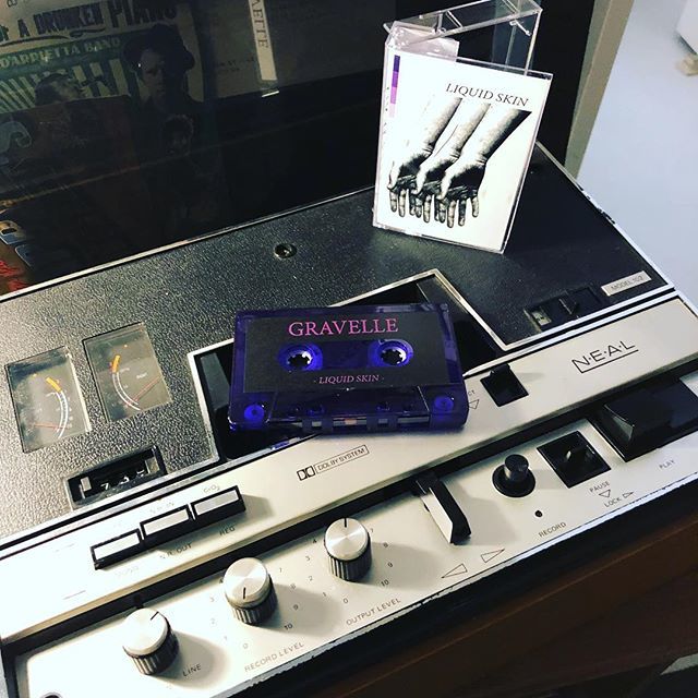 postelecstudio's tweet photo. On the cassette deck today @gravelleband new Ep recorded here and mixed by Rod, mastered by Kris. Thanks guys! #newmusic #faderfriday #cassette #music #edinburghrecording #scotlandrecordingstudio #tapedeck #mixing #mastering https://t.co/SPK9McOzXx https://t.co/zBoX8iuvKr
