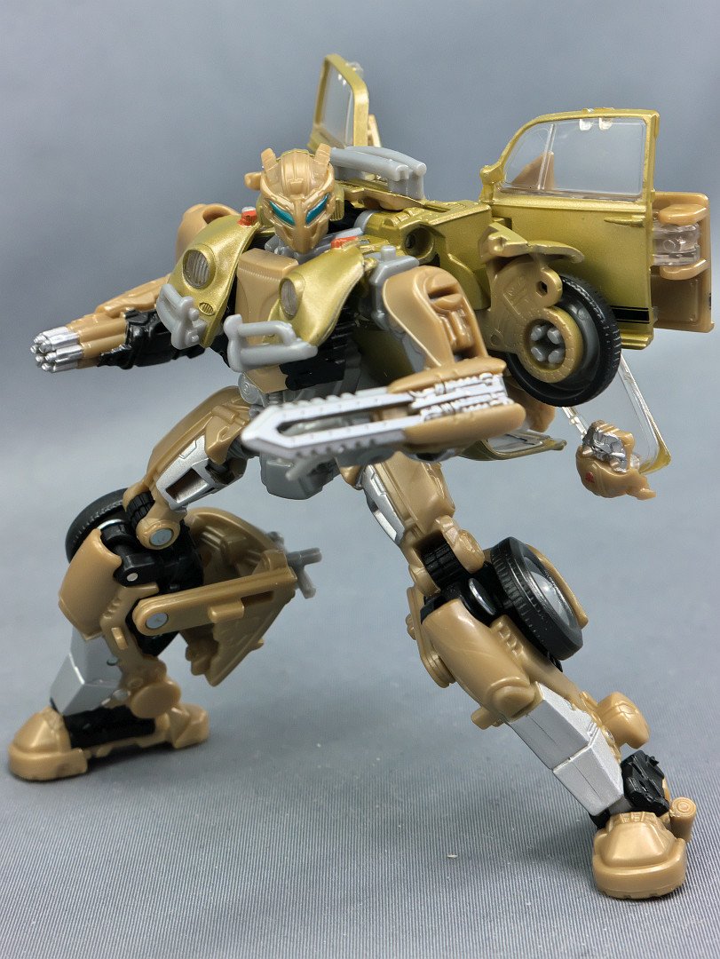 レトロガレージバンブルビー レビュー：TFジェネレーションズ スタジオシリーズ SDCC2018限定