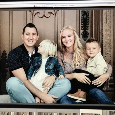 chelsgriff5's tweet photo. #NewProfilePic https://t.co/UAOOxuB7zn