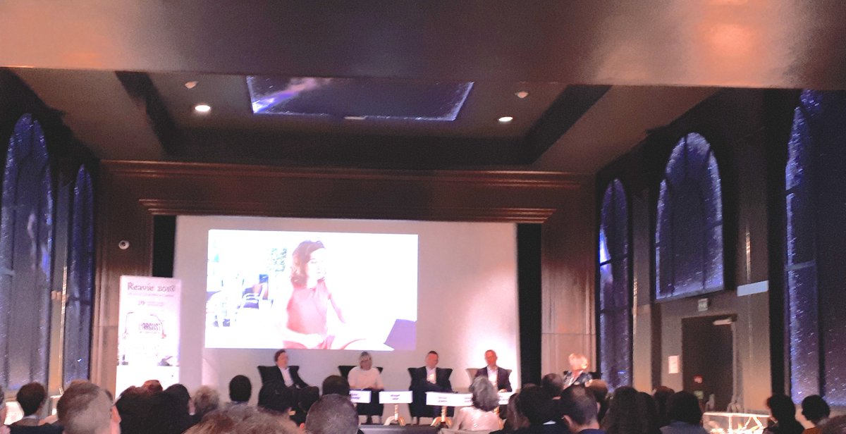 CNP_Assurances's tweet photo. Conseil #innovation de @LaureBrouard (@TicketforChange) : "Mieux vaut être amoureux de son problème que de sa solution" 😉 #Intrapreneuriat #Reavie2018 https://t.co/aJpsFaVPeC