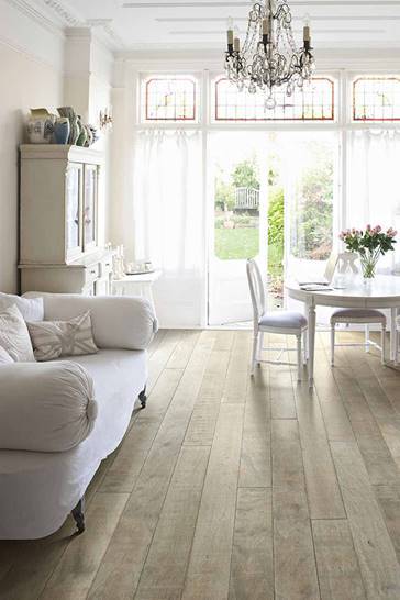 CarlsonsFloorFA's tweet photo. Crown-Molding and Wainscoting in Your Home https://t.co/e43jNNSepn https://t.co/AGIZbZRPve
