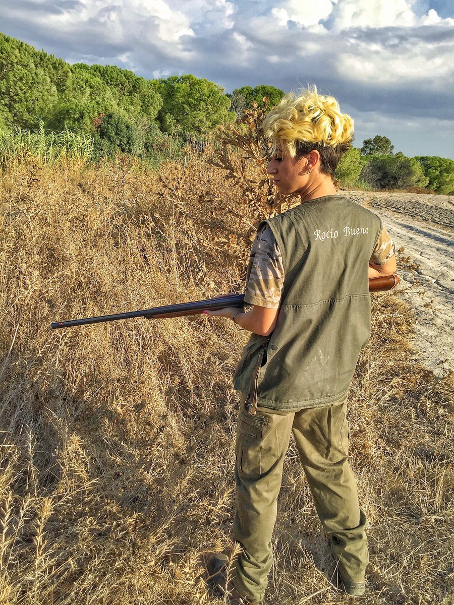 Rocio Bueno (@br_rociio) on Twitter photo 