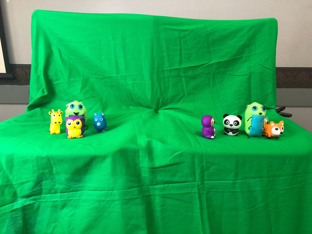 cterrillteach's tweet photo. Look who is having fun in the green screen area- Greenie Beanie and Shutter Bug! They are loving being movie stars on the set and being in #Maine and #ACTEM18 conference! #Bugslife #Lovethebug #bringthebug @SimplySuzy https://t.co/EQtsPyTKK5