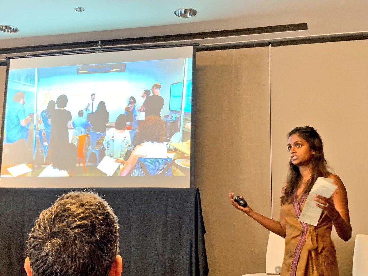 aparnamuk's tweet photo. “There’s mainsplaining and there’s ‘lawyersplaining,’” @BklynDefender’s @ScottHech to laughs at #comnet18’s audience-centric storytelling methodology with @hyperakt’s @trusruthi #civicvoice #missnyc https://t.co/RJtSZWK0Xn
