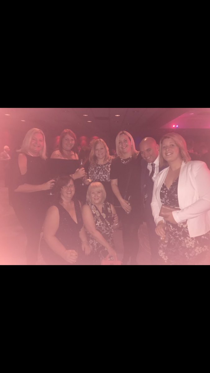 RivermeadCEO's tweet image. Amazing opportunity to team build with Rivermead Inclusive Trust HTs and core team.  Looking forward to networking with fellow colleagues tonight #oeMAT #FantasticCommittedTeam @RivermeadSchool @WaldersladeP @HSWprimary @MarlboroughCent @RIT_TandL @RITSCHIMPROVE