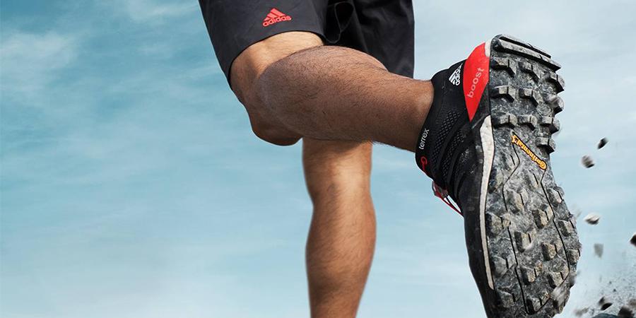 bancogeneral's tweet image. Llegó el momento de ir a las tiendas #AdidasPerformance porque durante todo el mes recibes 20% de descuento en tu outfit deportivo.