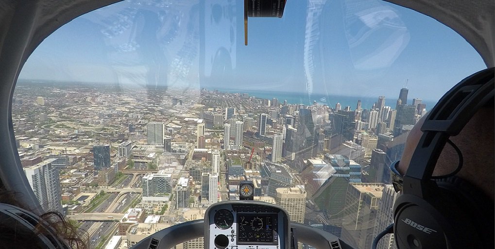 PilotExperience's tweet image. Don’t just take a helicopter ride, fly it on the new Chicago Pilot Experience. In this ultimate flight experience, an instructor takes you up in a two-seater helicopter and then turns the controls over to you to assist! Reserve your co-pilot seat today!🚁
vertiportviptours.com/chicago-pilot-…