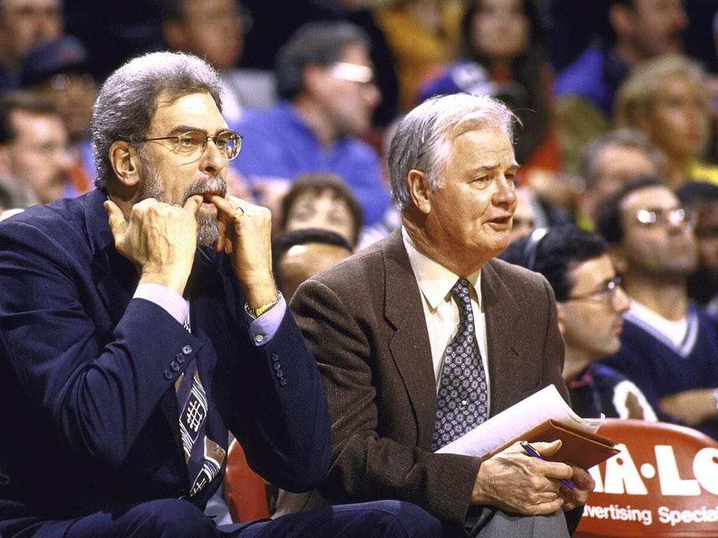 oldtimebuckets's tweet photo. The mastermind behind the Triangle offense, Tex Winter was one of the greatest basketball minds ever.
Rest In Peace Tex.
#RIPTexWinter https://t.co/mvC6X21bWb
