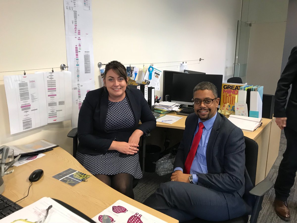 cbmwales's tweet image. Delighted to welcome @vaughangething to see our facility here in SA1 and hear first hand about real innovation. #uwtsd #3DPrinting #