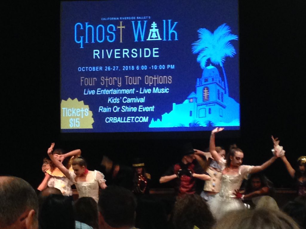 AnnetteDemont's tweet photo. Riverside Ghost Walk! #RivBiz @RCOE https://t.co/dNaVwDZr1z