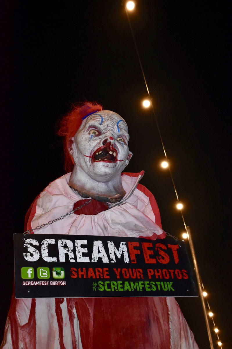 Z14Photography's tweet photo. Here’s some of what @ScreamfestUK Burton had in store last year...this year they boast a New Maze for 2018 cannot wait to experience that this evening! #Screamfest #Screamfest2018 #ScreamfestBurton #Screampark #Scaremaze #Halloween https://t.co/xObht6LaPn
