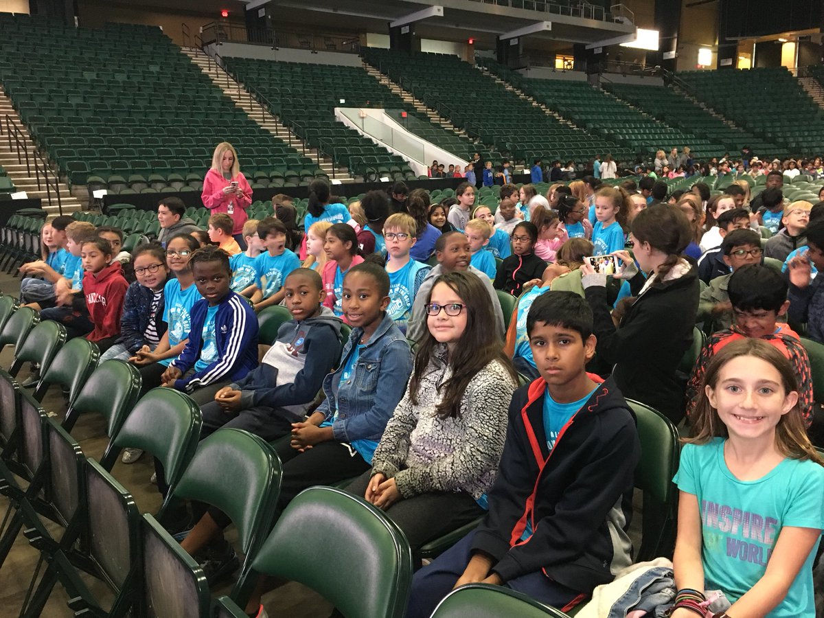 gunderman501's tweet photo. Storytelling Festival! https://t.co/jc6pNvU92P