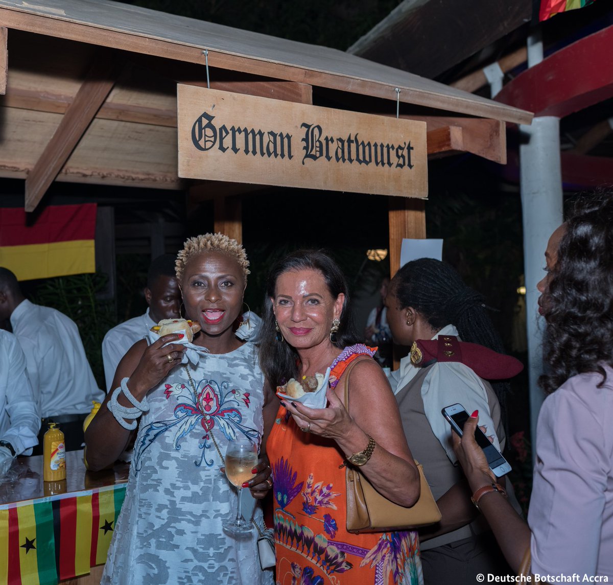 GermanyDiplo's tweet image. From Accra to Windhoek, all over the world 🌎 German Embassies celebrated the 28th anniversary of German unity! 🇩🇪
#TDE2018 #germanunity #nurmiteuch
