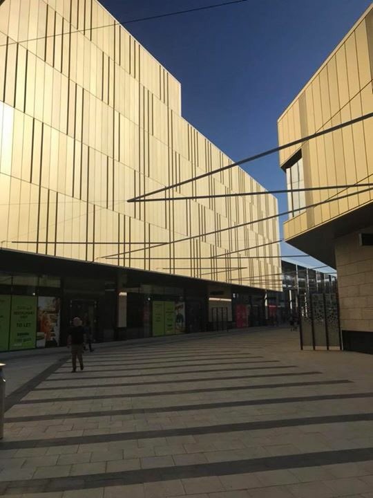 moodyarm's tweet photo. Our project at Thorpe Park looking good today #leeds #Thorpe Park @HarrisBIM @GMIConstruction @burohappold https://t.co/RZpGPvOJnz