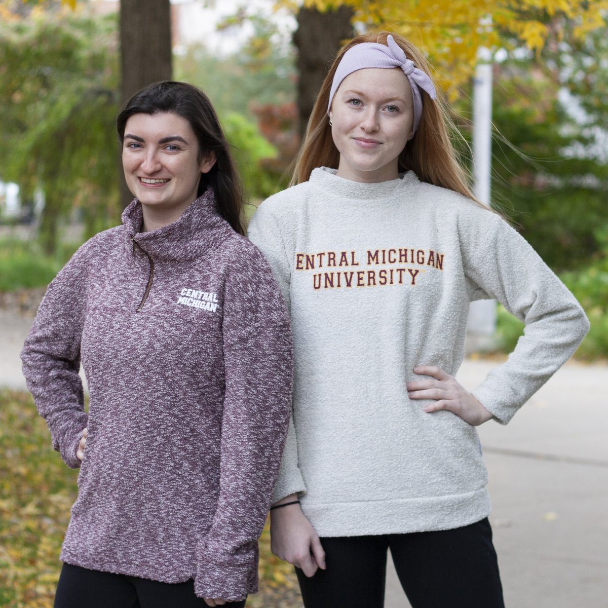CMUBookstore's tweet image. Woolly Threads are back! Available now at the CMU Bookstore! ow.ly/WvE230mbZMO