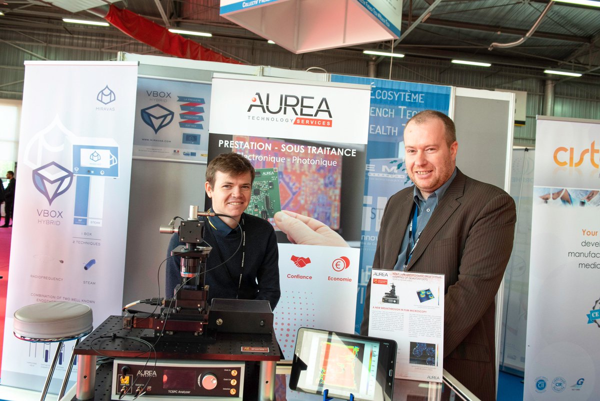 topobfc's tweet photo. Plusieurs voies mènent au #métier #ingénieur #Micronora #Aureatechnology #TemisBesançon @fc_univ https://t.co/ACRA2dWLC0 https://t.co/cgpxH0n21L