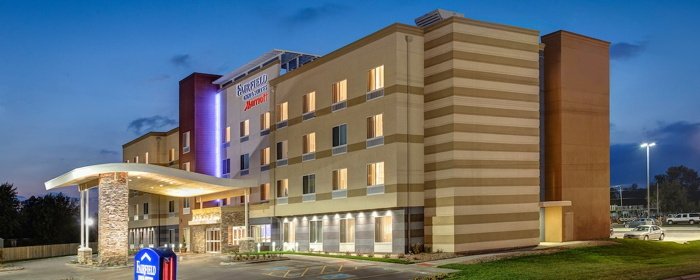 1HotelNews's tweet image. 98 Room Fairfield Inn &amp;amp; Suites Dayton Opens in Ohio: Third Shaner Hotels Joint Venture Project with Crawford Hoying with Fourth Project in Pipeline dlvr.it/Qn1Zj1