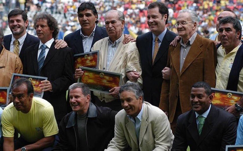 Una Foto dice más que mil palabras 🙏⚽️esto es America 🙏ídolos mío 🙏todos 👏👏👏👏