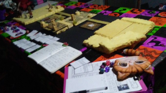 session 8 was a complete success! 💜 Im so happy 😁 https://t.co/nFADqEhXej<a href="/tag/whorelock"class="tags"><span>#whorelock</span></a>