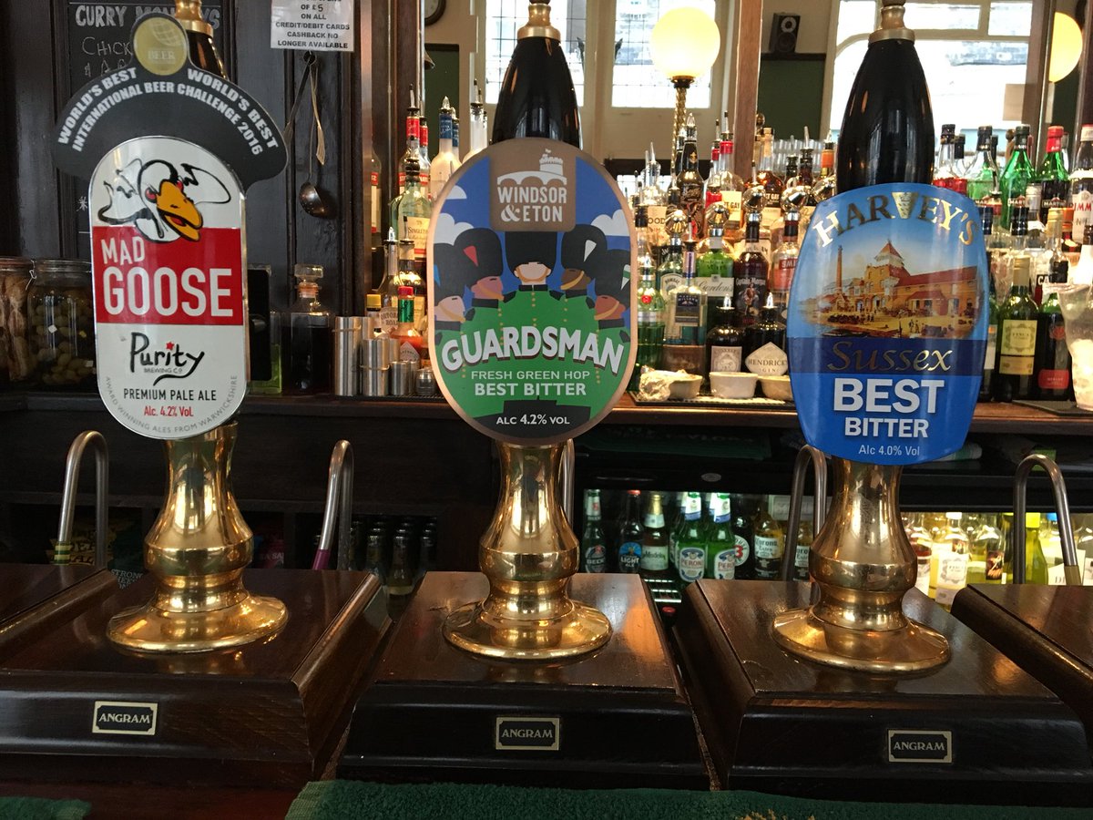 windsoretonbrew's tweet photo. Borough Market and a beer. Oh why not then? Green Hopped Guardsman on @kingsarmsboro. Fresh hops straight from a hop farm in East Sussex #FreshFreshFresh #WeBrewWatch https://t.co/KDCprjs8ep