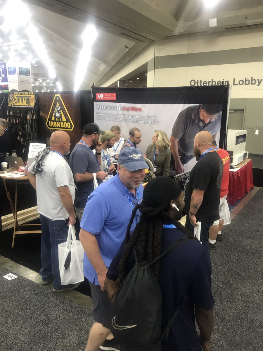 Day two at @Remodeling_Deck! <a href="/Toblerone/">Toblerone</a> bar is almost gone. How do you suppose you cut that giant thing without a #mitersaw?

#remodelingdeck18 #saws #contracting #chocolate