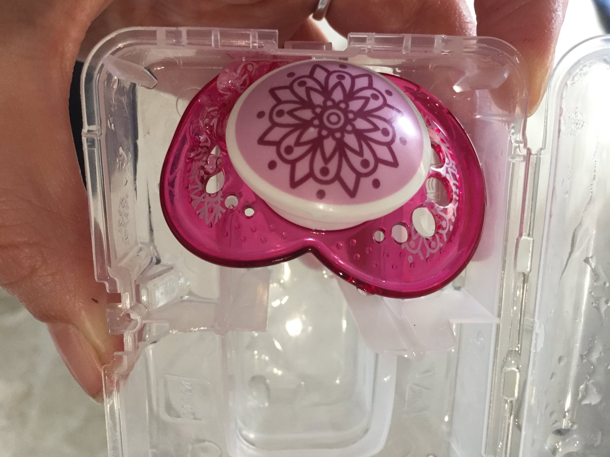 I’ve bn using @MAMBABYUK dummies for the last 10 months with no problem but in the last three weeks I have had to buy two new boxes and will now have to buy another as both melted during microwave sterilising. Guidelines of 3 minutes for double box in 800wt micro followed. 👎🏼👎🏼