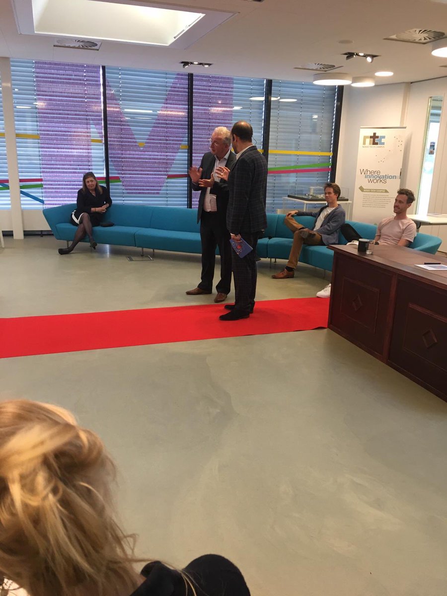 Getting started with the <a href="/VDVerandering/">VoorDeVerandering</a> symposium ‘technology and change’. Interesting symposium about various subjects, from health related questions to the chances of blockchain!