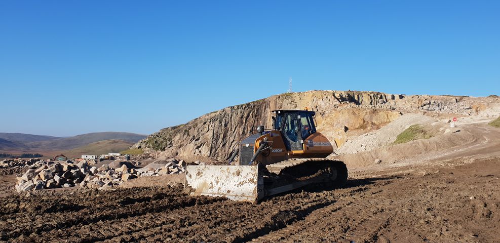 ArmstrongsGroup's tweet photo. Our new 2050M Dozer from @CaseCE_EU is settling in well at our Shap Quarry! https://t.co/LB0om5D11c