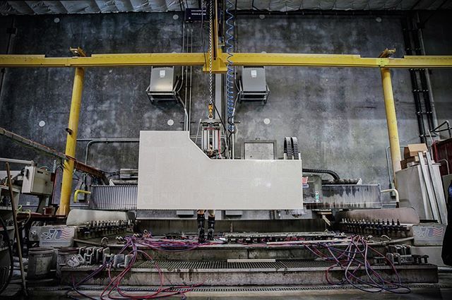 StoneFabFriend's tweet photo. What’s your favorite tool in the shop?
#fabricatorsfriend #fablap #cnc #tooling #stoneshop #graniteshop #quartzcountertops #granitecountertops #crane #fabrication #fabricator #fabricate https://t.co/dO2gTCdGlB https://t.co/mUyrpqqLbm