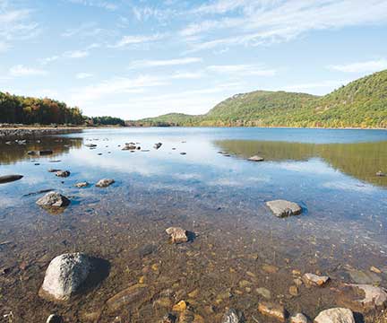 FreePressMaine's tweet photo. Coastal Mountains Land Trust, Maine Water Company unveil easement and contractor. #Maine #mepolitics #MEnews #Midcoast #CamdenME #RocklandME #RockportME #ThomastonME #WarrenME #HopeME @camdensnowbowl @MaineWater @MCHT_org
https://t.co/ZqDHWfNMIM https://t.co/G8teHozv68