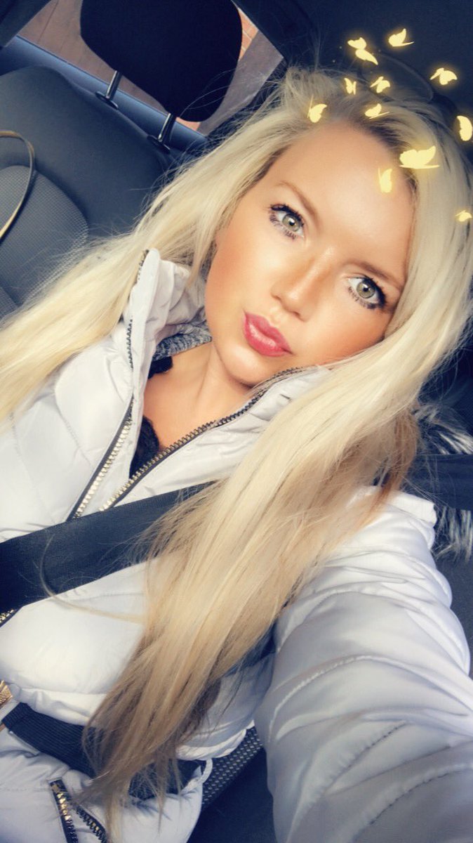 💷GoddessAbs👸🏼💷 tweet media
