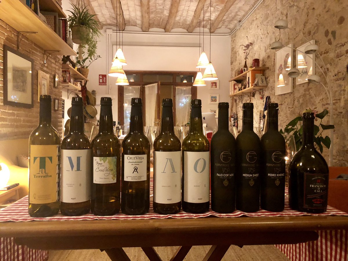 UmamiBarcelona's tweet photo. Happies 😍 per celebrar la nostra 1a #Sherryweek amb tots vosaltres.
Gràcies de tot ❤️@SWOTWINES i #LaBotigaGurmet per deixar-se enredar i jugar plegats a fer harmonies.
📍@fernandez_gao 
📍@cruzviejajerez 
📍#Mar7
📍Coop. Vitivinícola Albarizas
📍#FranciscoDeCala
Salut a tots 🍷 https://t.co/CDgLvOamg8