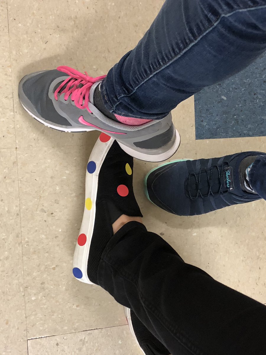 Ready for Hive Hustle! Celebrating crazy shoe day at Ellison! <a href="/NISDEllison/">Ellison Elementary</a> <a href="/GenoVogel1/">Geno Vogel</a> <a href="/EstremeraMariel/">Mariel Estremera Soto</a> @MHernandez_BEES <a href="/nisdbeatricej11/">Beatrice Jordan</a>