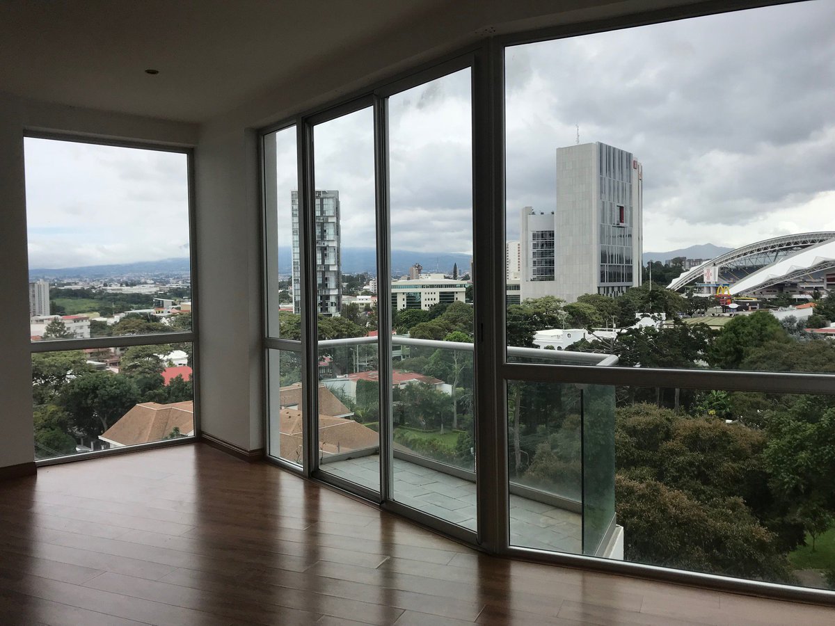 RealtyJcfrancis's tweet image. Spacious modern 3 br #apartment for rent in Rohrmoser, San José. Amenities include: Gym, Business Center with Working Spaces &amp;amp; Conference Room, Pool &amp;amp; green areas.

Visit: inmotico.com/alquiler-cr000…

#SanJose #CostaRica #RealEstate #BienesRaices #PuraVida