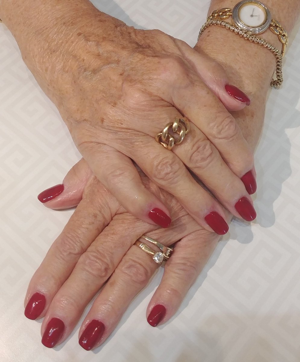 Studio237Salon's tweet image. Scarlet 💅 #Studio237 #JessicaMorris237 #bioseaweed #gelnails