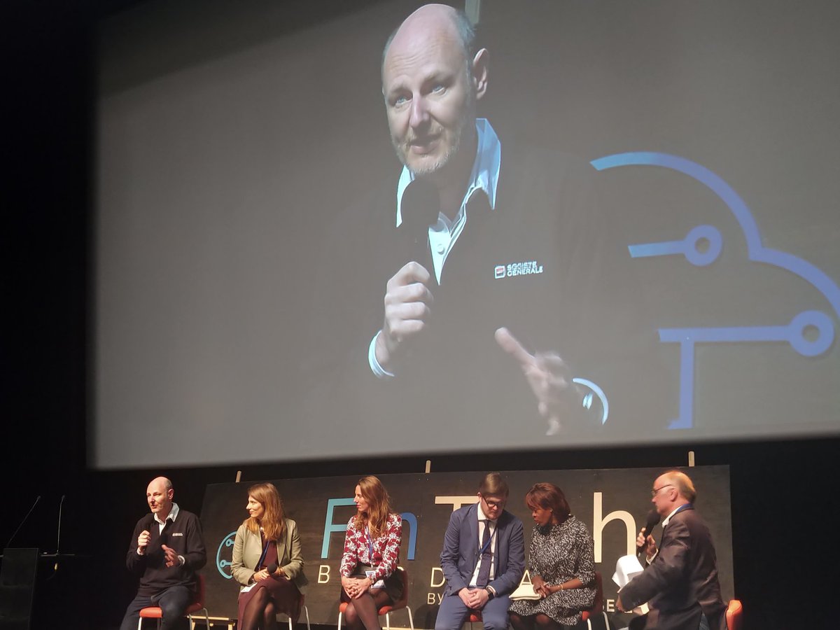 issactivated's tweet image. Tour de table à #BxFinTech avec @ccurtil :  "Fiduceo, @LumoFrance, @TreezorBanking... @societegenerale sait identifier et travailler avec les meilleurs acteurs de l'écosystème"